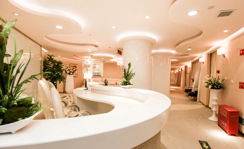 北京客萊美舍張冰潔做雙眼皮技術(shù)如何？案例分享|醫(yī)生介紹