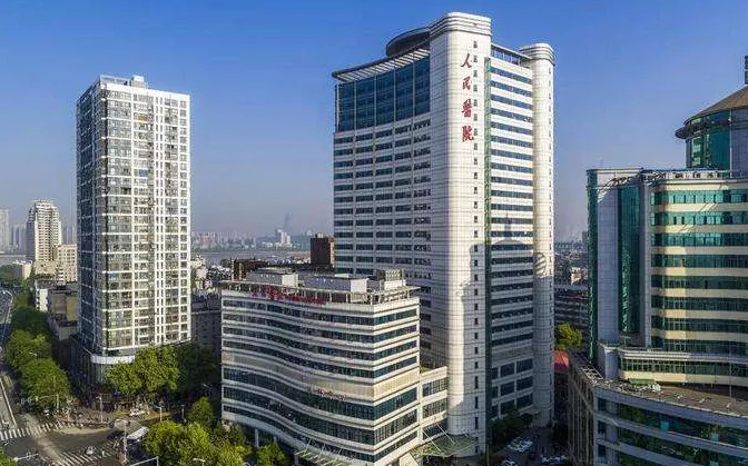 武漢大學(xué)人民醫(yī)院美容外科吸脂減肥術(shù)后反彈嗎？醫(yī)院介紹/術(shù)后果/整形問答