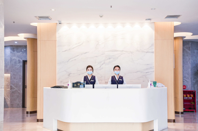 成都畫美整形醫(yī)院隆胸多少錢?案例口碑&全新價格請知曉！