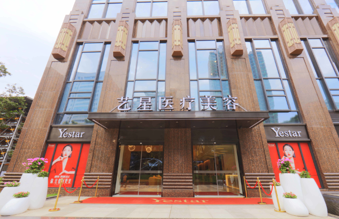 武漢藝星整形隆鼻醫(yī)生推薦，楊斐詳細(xì)介紹&隆鼻案例參考