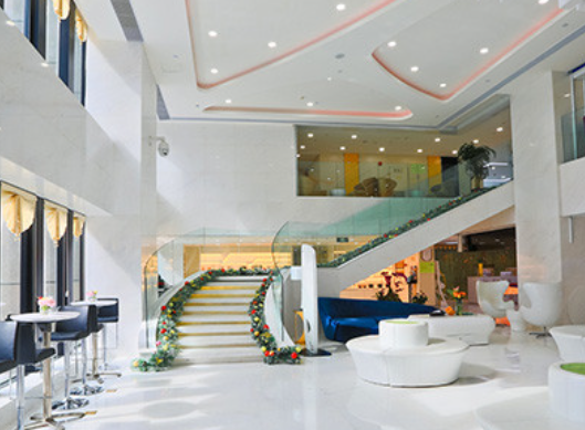 廣州華美做眼睛的有哪些專家？林曉燕醫(yī)生詳情|術(shù)后體驗(yàn)分享