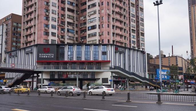 成都種牙哪個醫(yī)院好？布萊梅聯(lián)合口腔醫(yī)院真實種牙案例分享