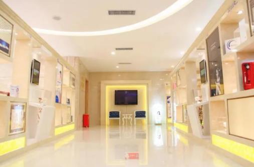 深圳富華整形醫(yī)院m唇整形案例，內附醫(yī)院信息+相關問答