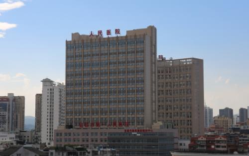 宜昌市第一人民醫(yī)院口腔科牙齒美白案例分享及醫(yī)院介紹，內(nèi)附相關(guān)問(wèn)答