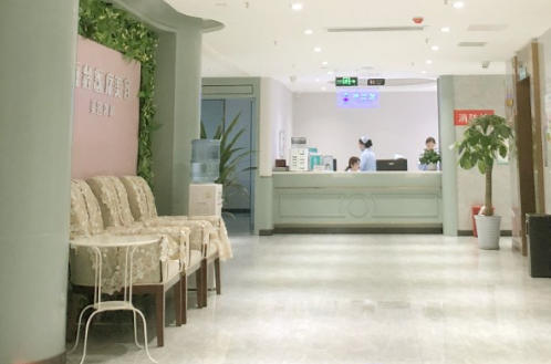 成都如妍醫(yī)療美容門診部，多張案例圖分享