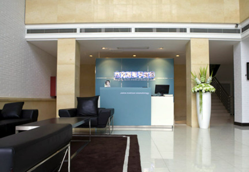 南京杰克斯醫(yī)療美容醫(yī)院做隆胸怎么樣?隆胸案例+醫(yī)生詳細(xì)簡(jiǎn)介