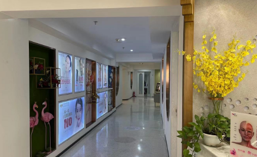 南寧科之美整形醫(yī)院腰腹吸脂手術前后照片對比以及醫(yī)院介紹