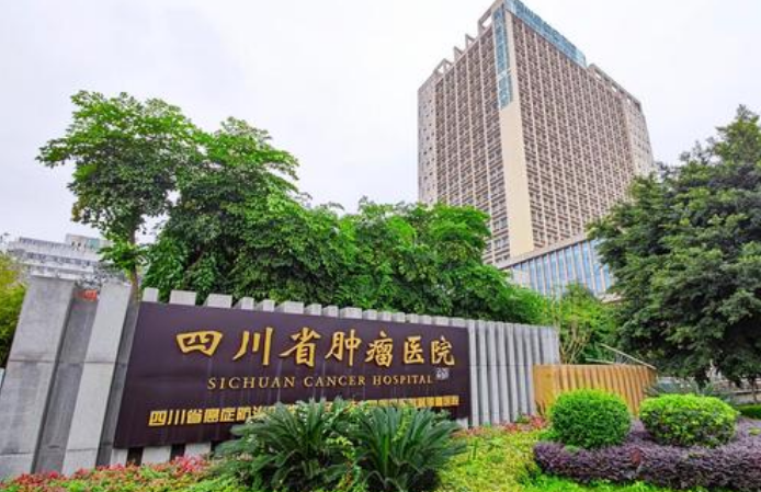 四川省腫瘤醫(yī)院整形科隆鼻怎么樣？隆鼻一個月都有哪些改變？