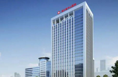 湖北省中山醫(yī)院整形美容外科自體脂肪隆胸術(shù)后變化案例分享感受+價(jià)格表一覽