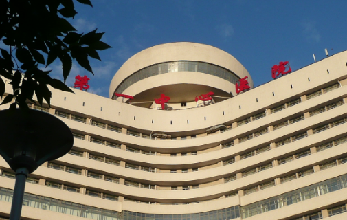 天津市第一中心醫(yī)院整形科怎么樣？假體隆胸醫(yī)生推薦/案例詳細(xì)解答