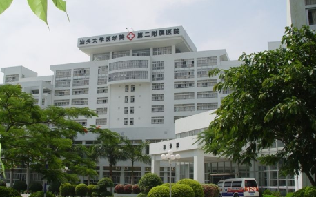 汕頭大學(xué)第二附屬醫(yī)院整形科，唐醫(yī)生手術(shù)案例