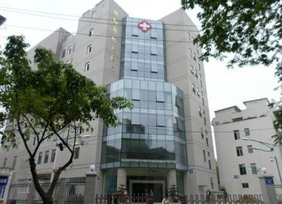 眉山皮膚病醫(yī)院皮膚美容科位置偏嗎？地理位置&光子嫩膚手術(shù)案例