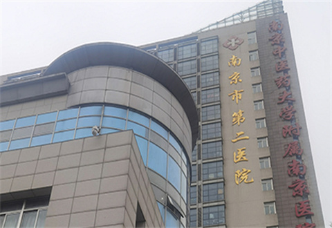 南京市第二醫(yī)院整形外科口碑好嗎？隆胸，術(shù)后1~7天恢復(fù)狀態(tài)