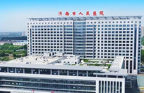 濟(jì)南市人民醫(yī)院燒傷整形科收費(fèi)貴不貴，雙眼皮案例分享，看美眼變化