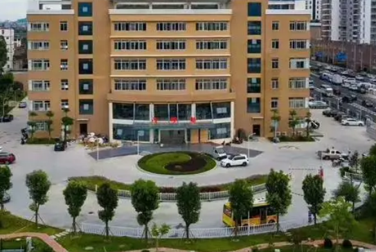 福州市醫(yī)院整形美容科雙眼皮技術(shù)好嗎？價格貴嗎？在線了解