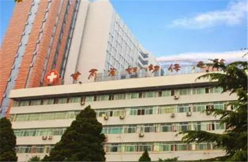 甘肅省婦幼保健院整形美容科隆胸案例分享，口碑醫(yī)生揭曉