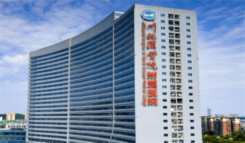 川北醫(yī)學(xué)院附屬醫(yī)院燒傷整形科2023價(jià)格更新+醫(yī)生+隆鼻圖