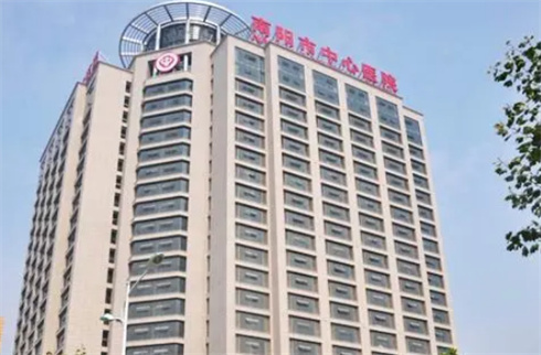 南陽市中心醫(yī)院整形外科隆鼻怎么樣？醫(yī)生口碑+價(jià)格表