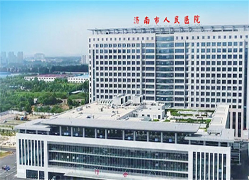 濟(jì)南市人民醫(yī)院燒傷整形科開(kāi)展項(xiàng)目多嗎？全切雙眼皮術(shù)前術(shù)后對(duì)比照