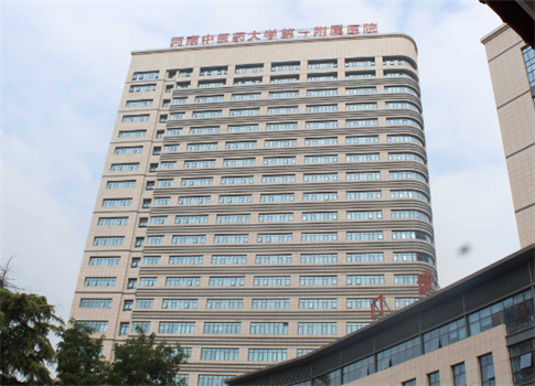 河南中醫(yī)藥大學(xué)第一附屬醫(yī)院整形美容科好嗎？專(zhuān)家隊(duì)伍怎么樣？隆鼻問(wèn)答分享了