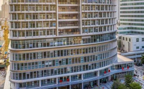 深圳市南山區(qū)人民醫(yī)院整形美容科隆胸靠譜嗎？隆胸醫(yī)生+隆胸圖