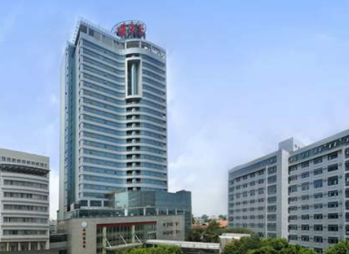 福建醫(yī)科大學(xué)附屬醫(yī)院整形科實(shí)力在線點(diǎn)評，看技術(shù)、醫(yī)生名單