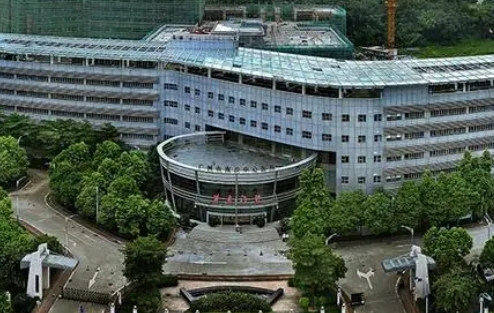 廣州市人民醫(yī)院整形科專家有誰？隆胸3個(gè)月反饋，真人