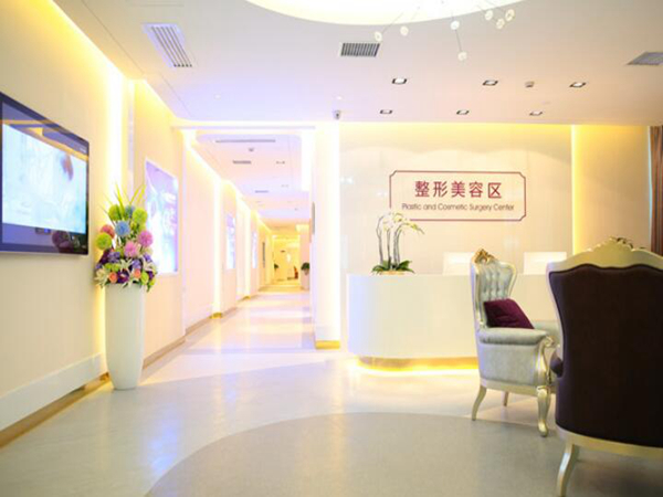 長(zhǎng)沙美萊醫(yī)療美容醫(yī)院.jpg