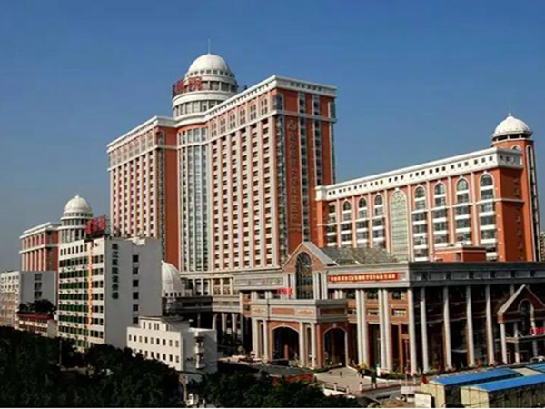 南方醫(yī)科大學(xué)珠江醫(yī)院.jpg
