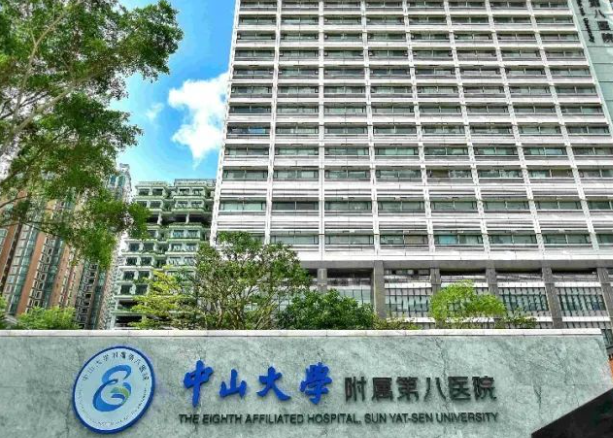 中山大學(xué)附屬第八醫(yī)院整形外科隆鼻假體會滑落嗎，術(shù)后反饋都不錯！