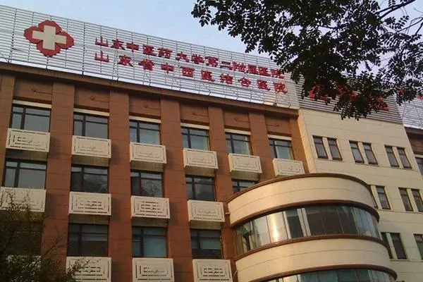 山東中醫(yī)藥大學(xué)第二附屬醫(yī)院醫(yī)療美容科雙眼皮術(shù)后怎么護(hù)理，詳情一覽！