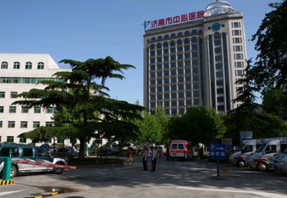 濟(jì)南曼托隆胸要多少錢?三家實(shí)力醫(yī)院大合集分享