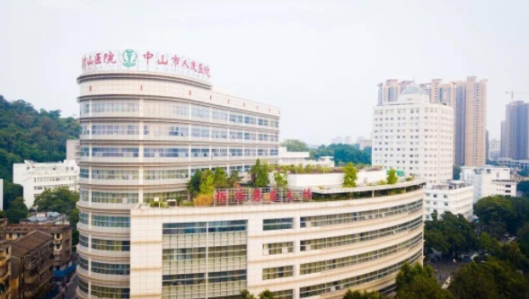 中山曼托隆胸要多少錢(qián)?精選醫(yī)院top3強(qiáng)新版出爐