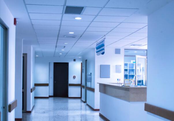 鎮(zhèn)江市江濱醫(yī)院牙科怎么樣？分享種植牙恢復(fù)過程、專家資料