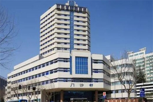 南京醫(yī)科大學(xué)附屬醫(yī)院常州第二院位置？脂肪填充案例