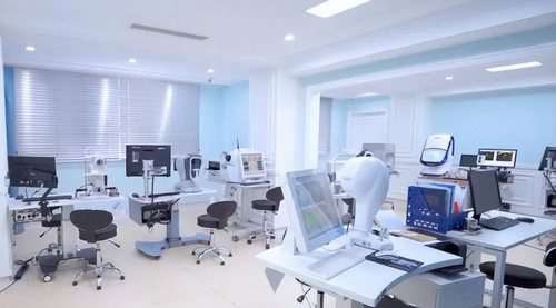 北京華貿(mào)眼科好不好？醫(yī)院資料及老花眼矯正搶先一覽