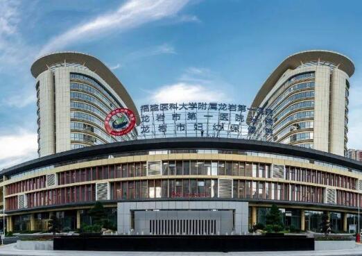 福建龍巖第一醫(yī)院做假體隆胸多少錢？2024隆胸價(jià)格一覽