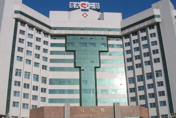 長春吉大二院自體脂肪隆胸靠譜嗎？真實(shí)案例反饋