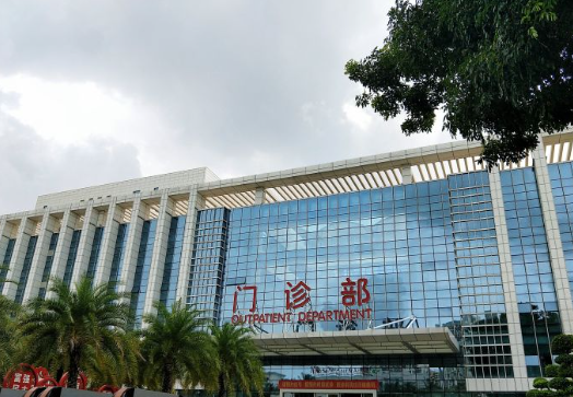 海南省人民醫(yī)院隆胸多少錢？醫(yī)院實力、體驗感受一目了然