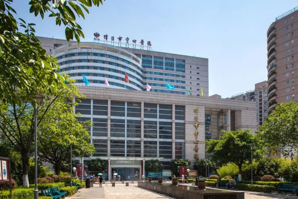 綿陽(yáng)中心醫(yī)院激光祛斑怎么樣？醫(yī)生專業(yè)沒有套路