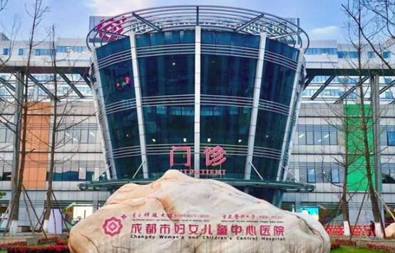 成都市婦女兒童醫(yī)院可以開展隆胸項目嗎？哪位醫(yī)生技術(shù)好？看恢復(fù)后的美圖