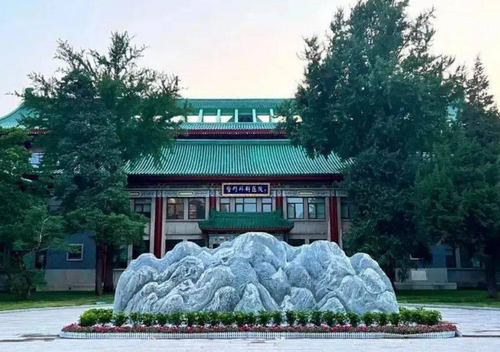 皮膚科胸粘連整形醫(yī)院哪個好？中國醫(yī)學(xué)科學(xué)院整形外科醫(yī)院隆胸失敗修復(fù)案例分享~