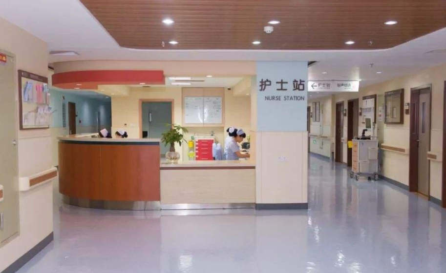 鄭州麗天整形美容醫(yī)院隆胸多少錢？費(fèi)用表全新