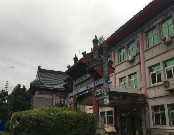 成都胸部整形最好的醫(yī)院排名有哪些？精選5家口碑醫(yī)院